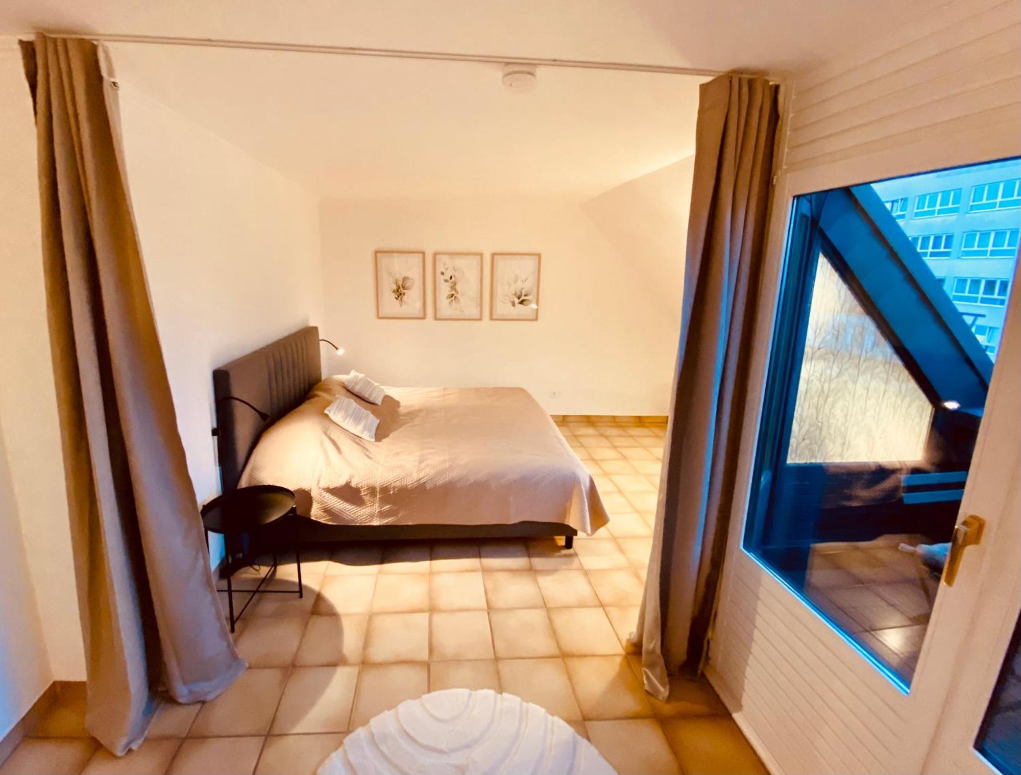 Living With Soul - Appartement Ueber Den Daechern Von Wiesbaden Dış mekan fotoğraf