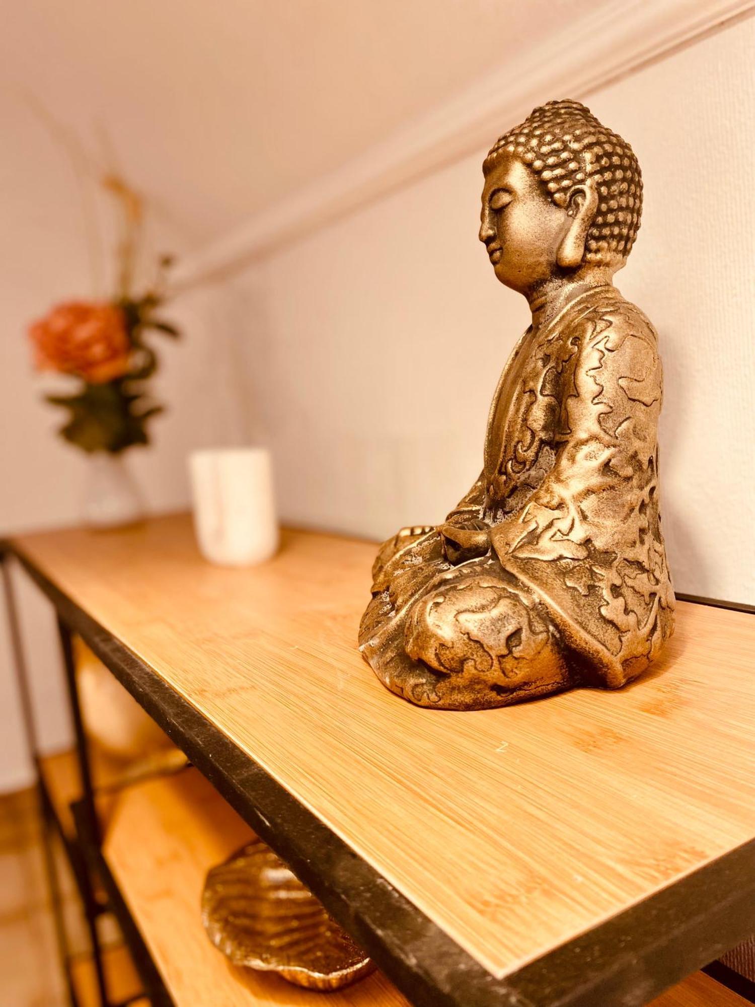 Living With Soul - Appartement Ueber Den Daechern Von Wiesbaden Dış mekan fotoğraf